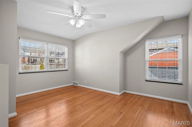 9135 Pine Avenue, Brentwood, MO 63144