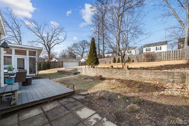 9135 Pine Avenue, Brentwood, MO 63144