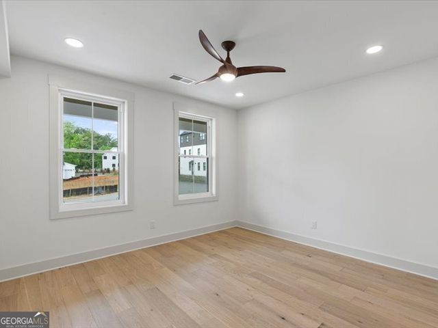 1050 Blair Lane 202, Peachtree City, GA 30269