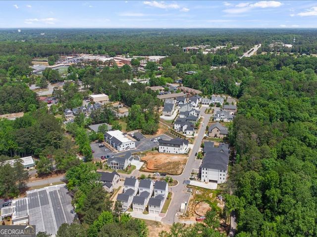 1050 Blair Lane 202, Peachtree City, GA 30269