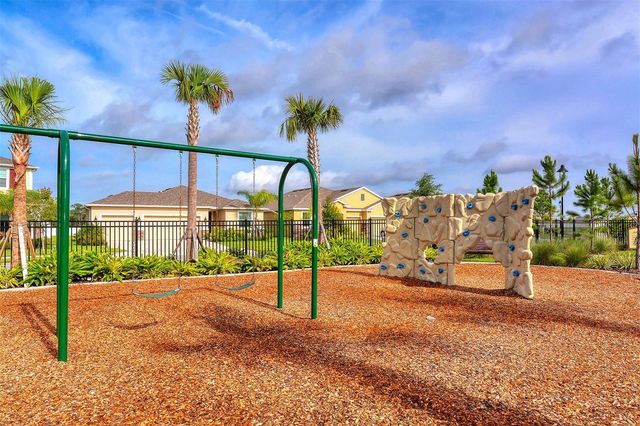 15111 LAS OLAS PLACE, Bradenton, FL 34212