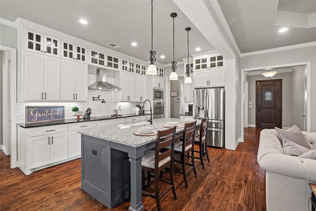 104 Lagrange Court, Weatherford, TX 76088