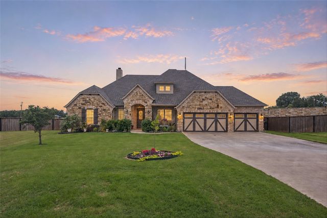 104 Lagrange Court, Weatherford, TX 76088