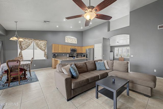 2246 S REVOLTA --, Mesa, AZ 85209