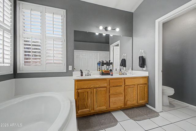 2246 S REVOLTA --, Mesa, AZ 85209