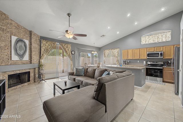 2246 S REVOLTA --, Mesa, AZ 85209