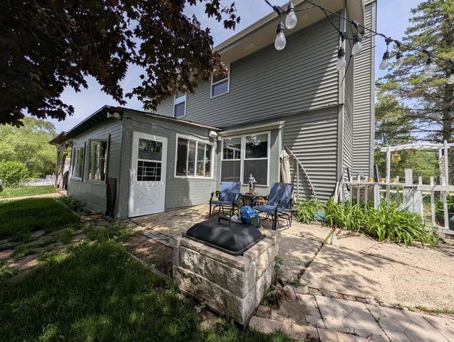 W323S7553 Park Ridge Drive, Mukwonago, WI 53149