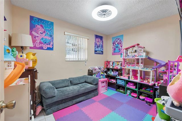 7560 Granada Boulevard, Miramar, FL 33023