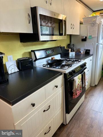 4206 BALTIMORE ST, Halethorpe, MD 21227