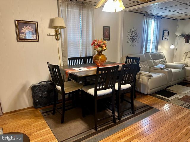 4206 BALTIMORE ST, Halethorpe, MD 21227