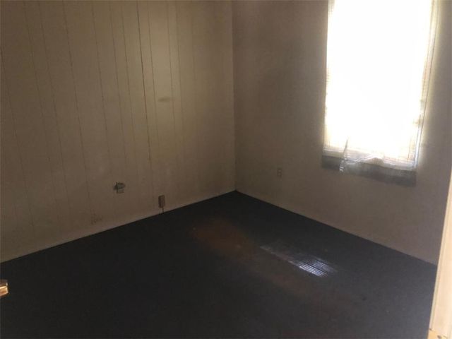 119 HAYNIE Avenue, Iva, SC 29655