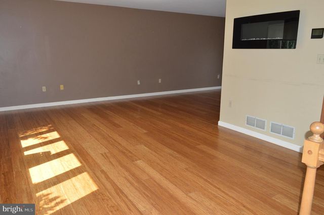 88 PARK AVE, Coatesville, PA 19320
