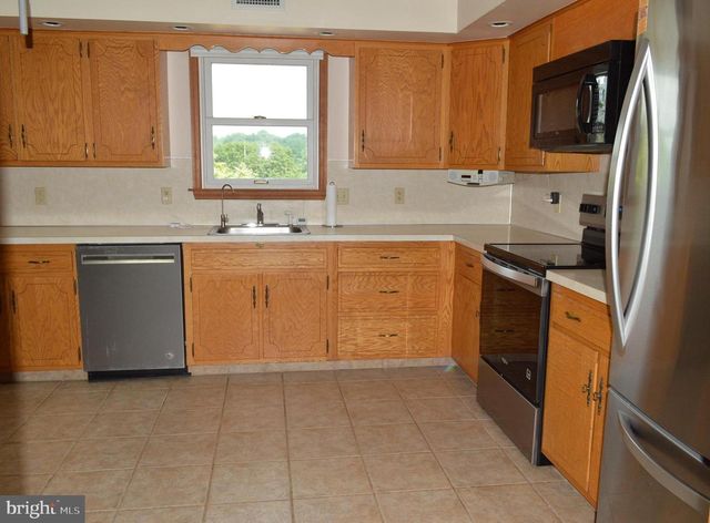 88 PARK AVE, Coatesville, PA 19320