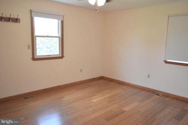 88 PARK AVE, Coatesville, PA 19320