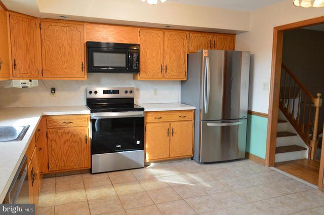 88 PARK AVE, Coatesville, PA 19320
