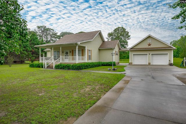 235 Sorin Circle, Elloree, SC 29047