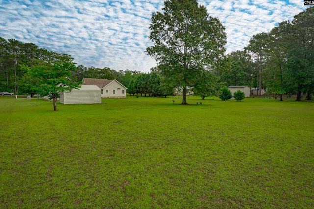 235 Sorin Circle, Elloree, SC 29047