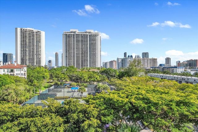 2000 Island Blvd 602, Aventura, FL 33160