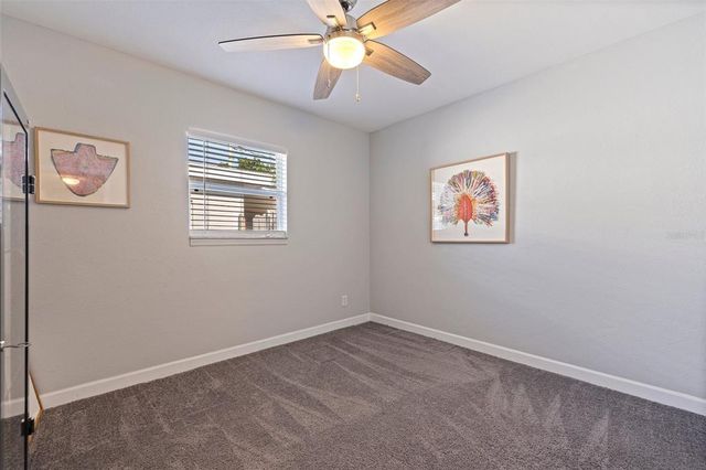 725 85TH AVENUE N, St Petersburg, FL 33702