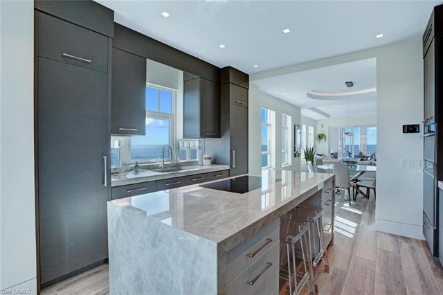 255 Barefoot Beach BLVD 4, Bonita Springs, FL 34134
