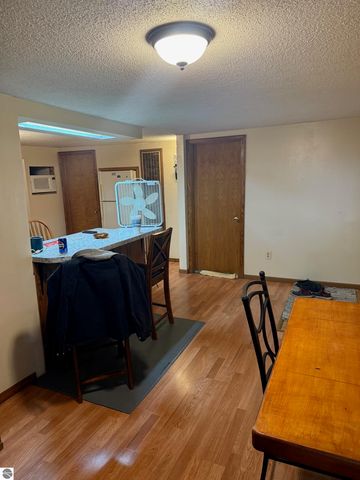 6329 N Lumberjack Road, Riverdale, MI 48877