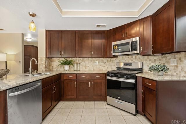 1715 Landing Drive, Vista, CA 92081