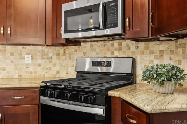 1715 Landing Drive, Vista, CA 92081