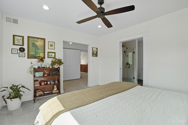 6006 Grand Vista Avenue, Cincinnati, OH 45213