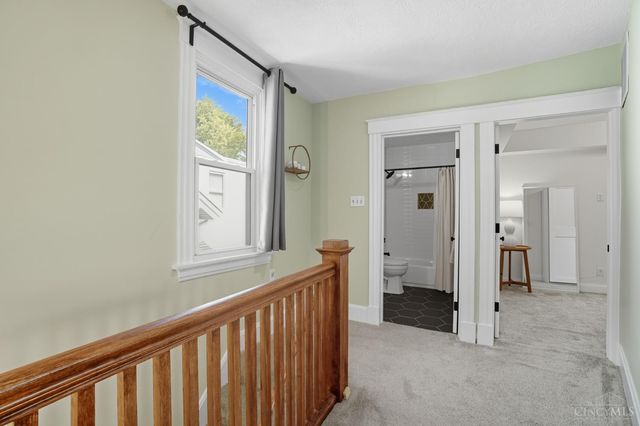 6006 Grand Vista Avenue, Cincinnati, OH 45213