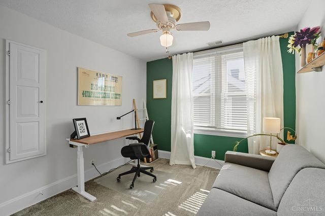 6006 Grand Vista Avenue, Cincinnati, OH 45213