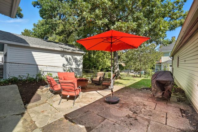 6006 Grand Vista Avenue, Cincinnati, OH 45213