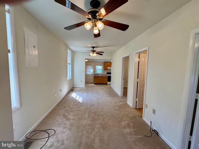124 10TH, Colonial Beach, VA 22443