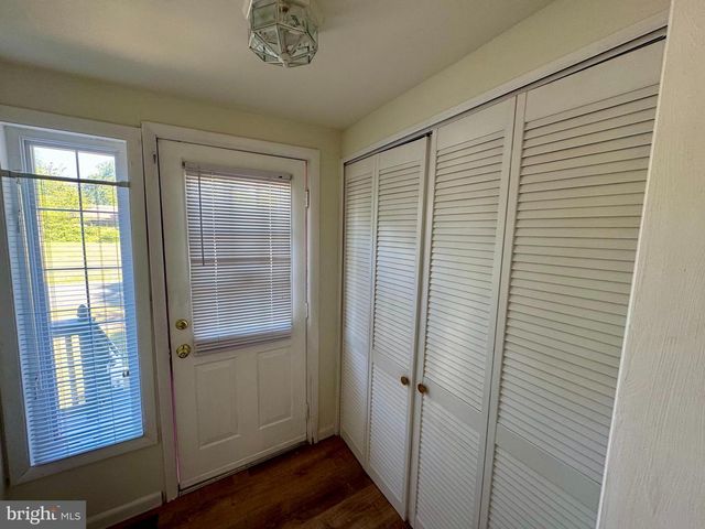124 10TH, Colonial Beach, VA 22443