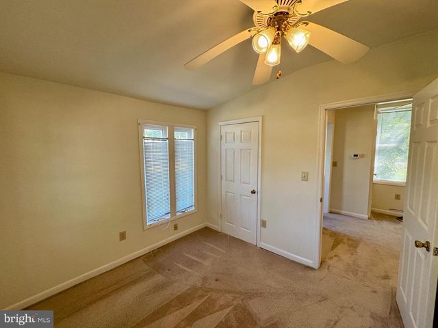 124 10TH, Colonial Beach, VA 22443