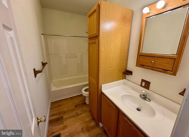 124 10TH, Colonial Beach, VA 22443