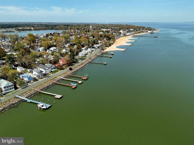 124 10TH, Colonial Beach, VA 22443
