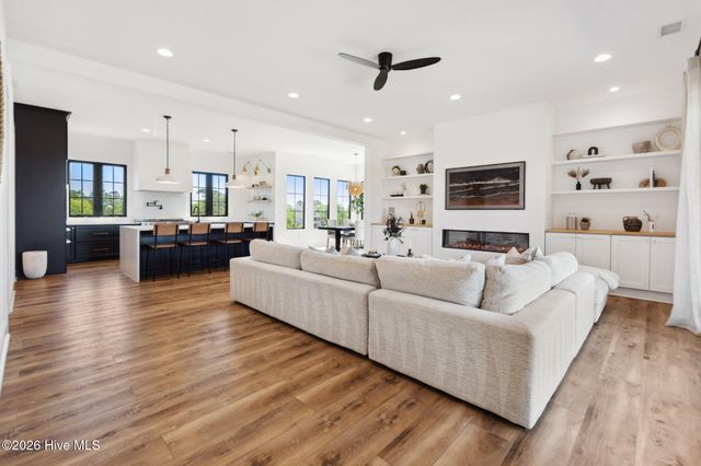 8413 River Road, Wilmington, NC 28412