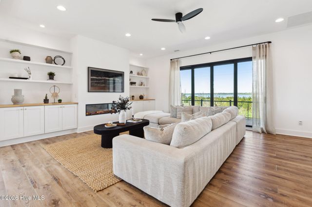 8413 River Road, Wilmington, NC 28412