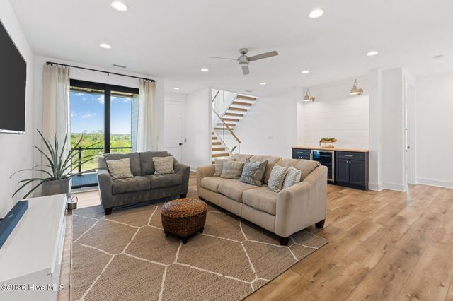 8413 River Road, Wilmington, NC 28412