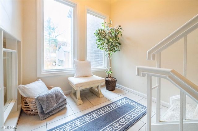 6810 W Fitzwater Road, Brecksville, OH 44141