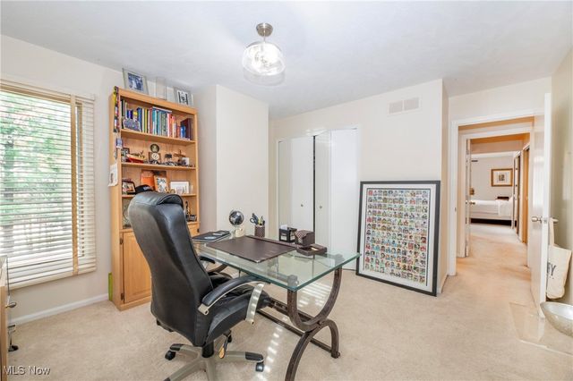 6810 W Fitzwater Road, Brecksville, OH 44141