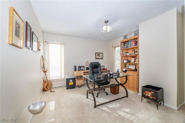 6810 W Fitzwater Road, Brecksville, OH 44141