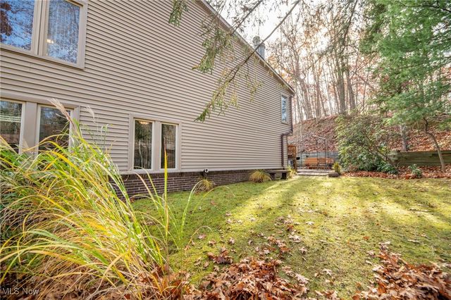 6810 W Fitzwater Road, Brecksville, OH 44141