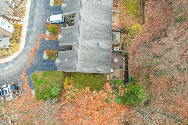 6810 W Fitzwater Road, Brecksville, OH 44141