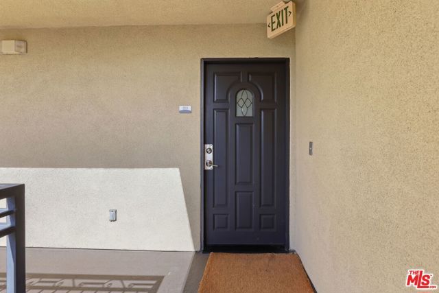 5315 Bellingham Avenue 203, Valley Village, CA 91607