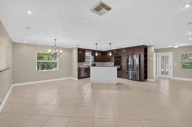 6103 Stanley Lane, Delray Beach, FL 33484