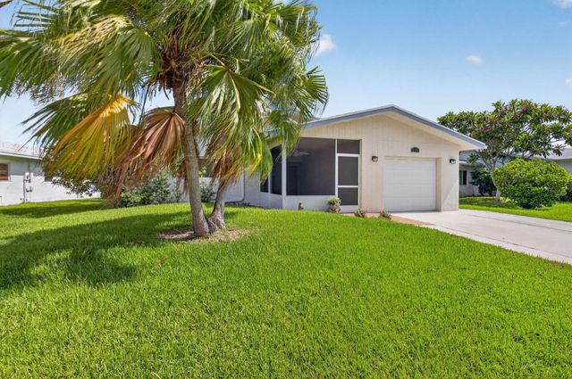 6103 Stanley Lane, Delray Beach, FL 33484