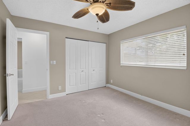 6103 Stanley Lane, Delray Beach, FL 33484