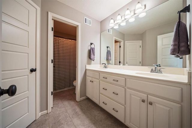 24451 W 111TH Place, Olathe, KS 66061