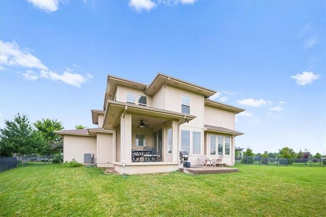 24451 W 111TH Place, Olathe, KS 66061